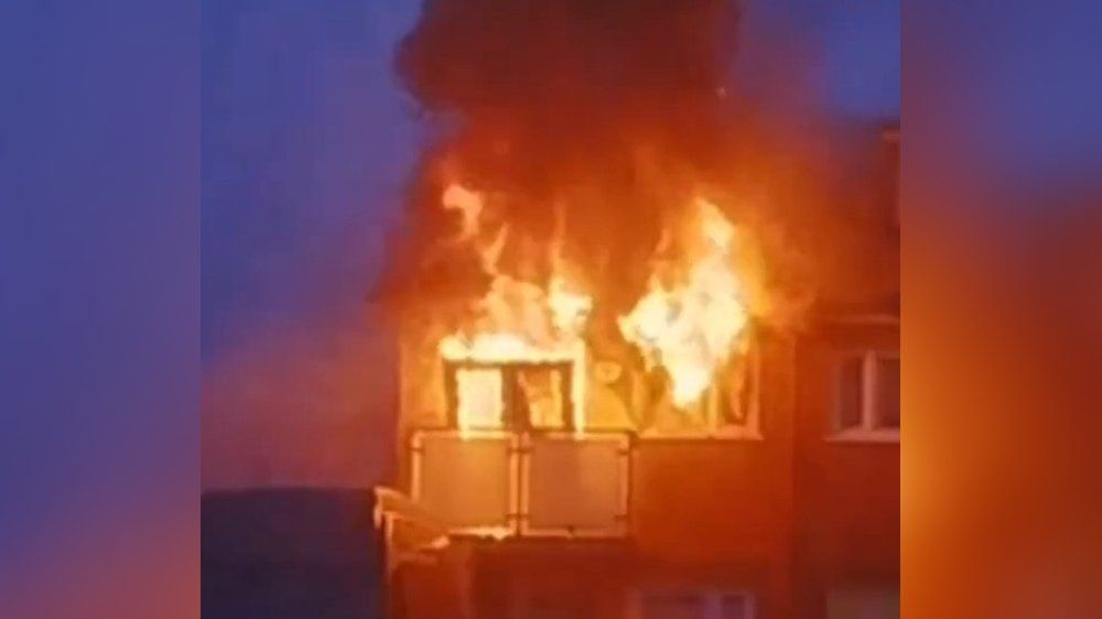 Falsches Ladegerät verursacht Großbrand - Kamera filmt mit