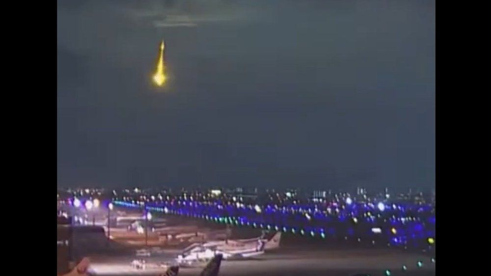 Meteor or Fireball? Mysterious Light Ball Illuminates Night Sky