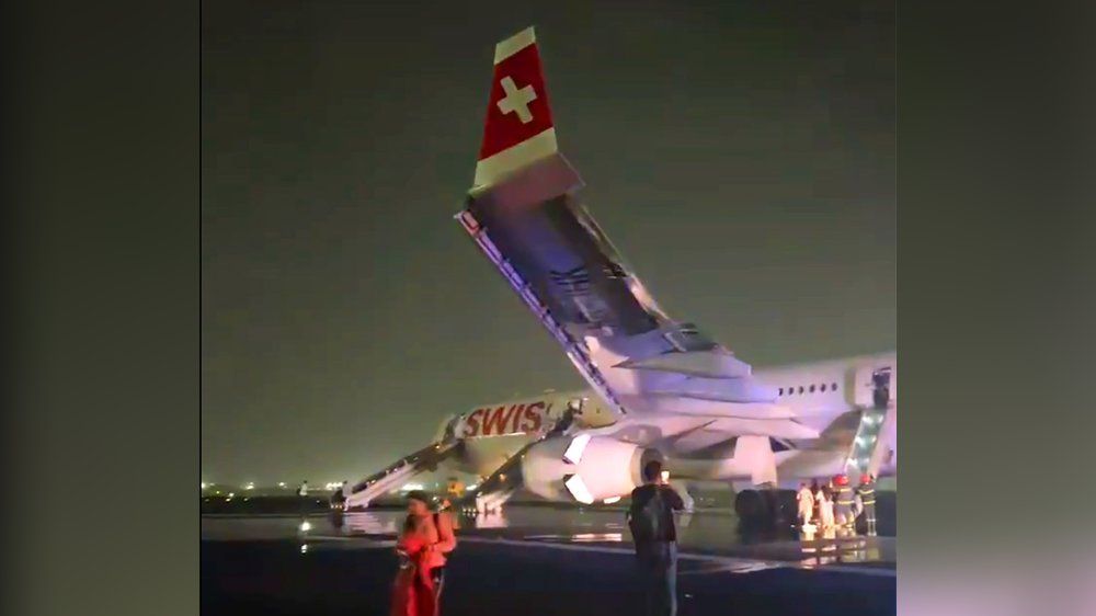 Video: Knall beim Start: Swiss-Air-Flug wird evakuiert