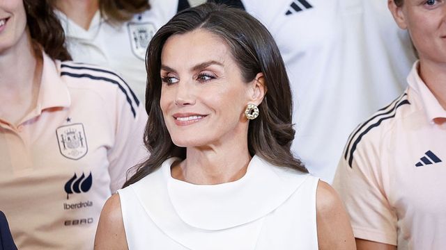 Hier erhält Königin Letizia ein besonderes Geschenk