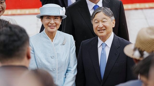 Endlich unbeschwert: Kaiserin Masako strahlt bei Staatsbesuch