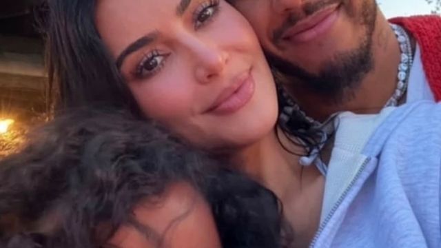 Kim Kardashian shares sweet selfie with Lewis Hamilton & her daughter