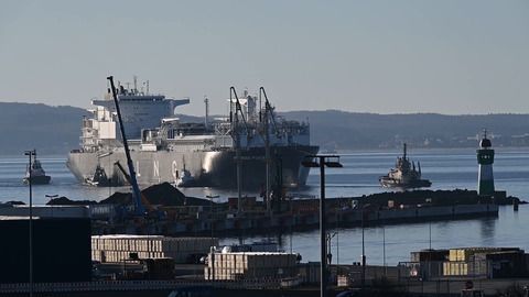 Lng Schock Für Rügen: Was Bedeutet Die Frist Verlängerung Für Ihren Geldbeutel? (Flüssigerdgas   Kein Landstrom   Wirtschaft) - 9smqks9