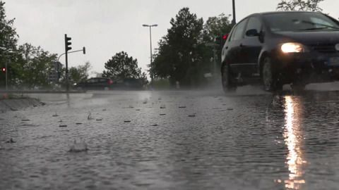 Gewitter, Hagel und Starkregen in Teilen Deutschlands