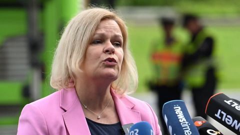 Tatort Bahnhof, Tatwaffe Messer: Faeser will Waffenrecht verschärfen