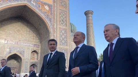 Scholz in Zentralasien: Migrationsabkommen mit Usbekistan - Video