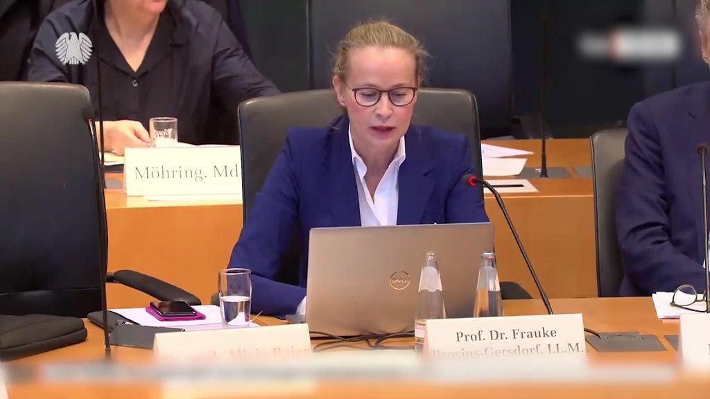 Video: Richter-Kandidatin wehrt sich: Bin nicht ultralinks