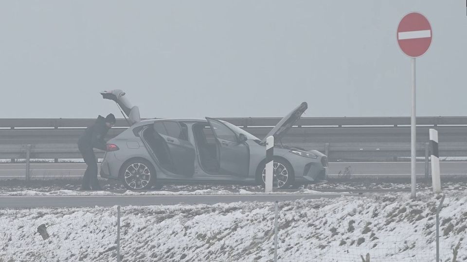 Nicht transportfähig: Mutmaßlicher Sprengstoff auf A3 gesprengt