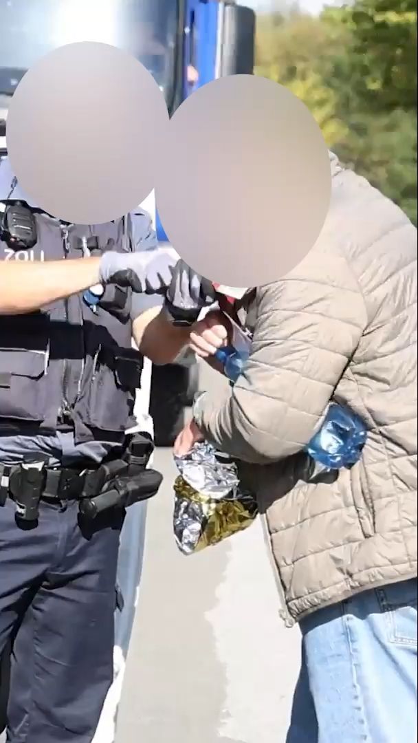 Video: 21 Festnahmen in NRW: Aktion gegen illegale Zigarettenfabrik