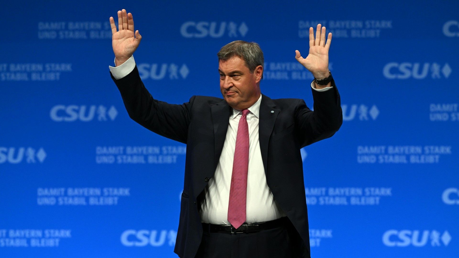 Söder als CSU-Chef wiedergewählt