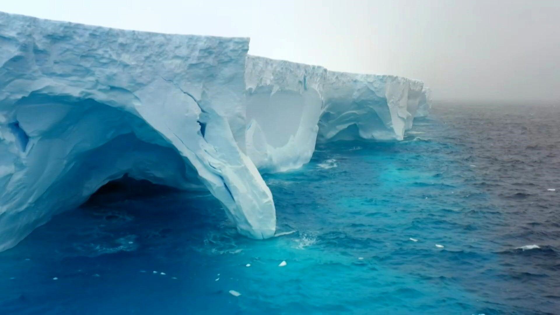 Weltgrößter Eisberg verschwindet