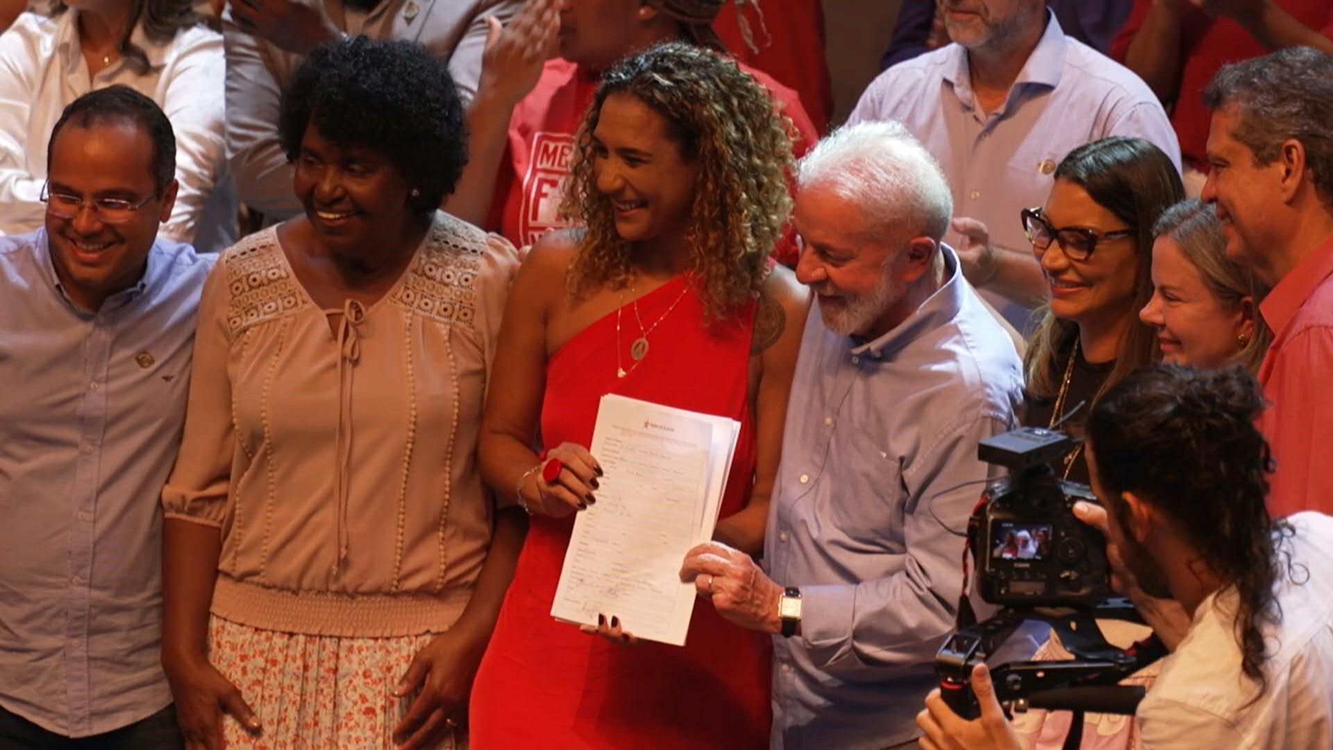 Brazil's Lula announces minister's affiliation to Workers Party in Rio