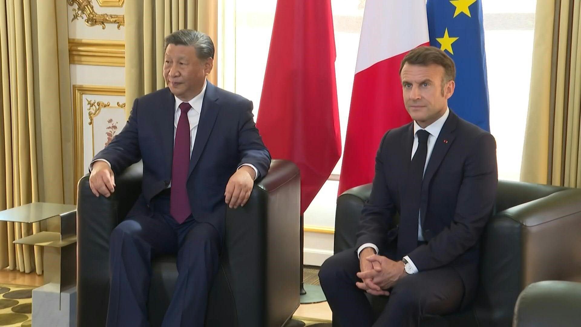 President Macron and Xi Jinping hold talks at the Elysee Palace
