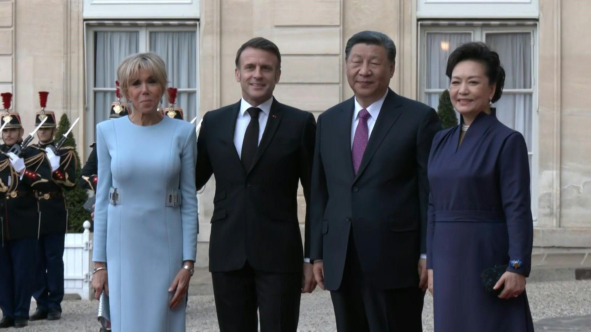 China's Xi arrives at French Elysee Palace for state dinner with Macron