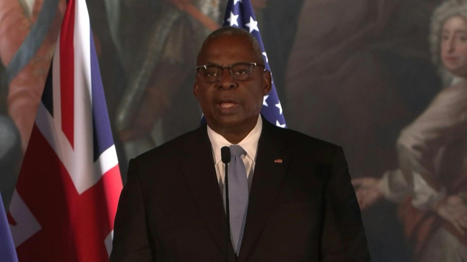 US Defense Secretary warns of 'all-out war' between Israel and Lebanon