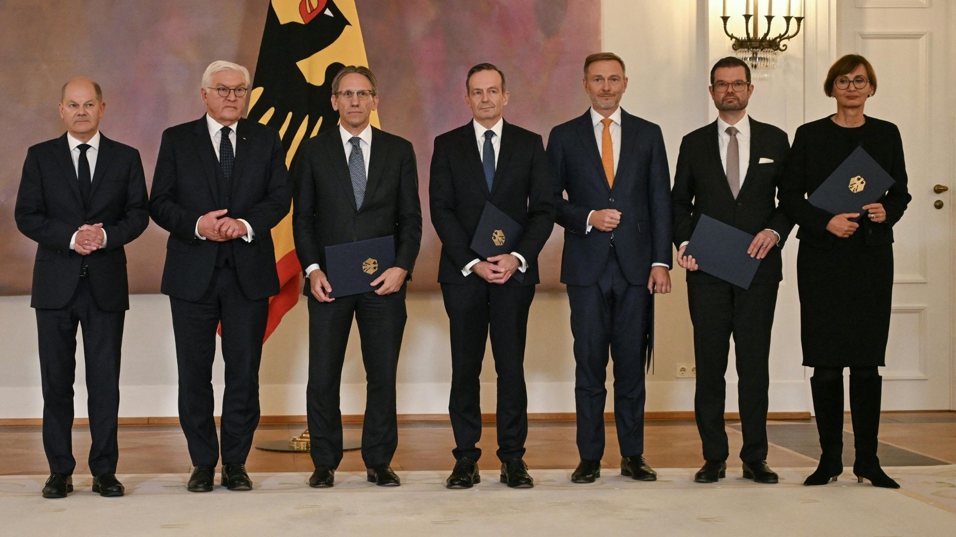 Steinmeier überreicht Entlassungsurkunden an FDP-Minister