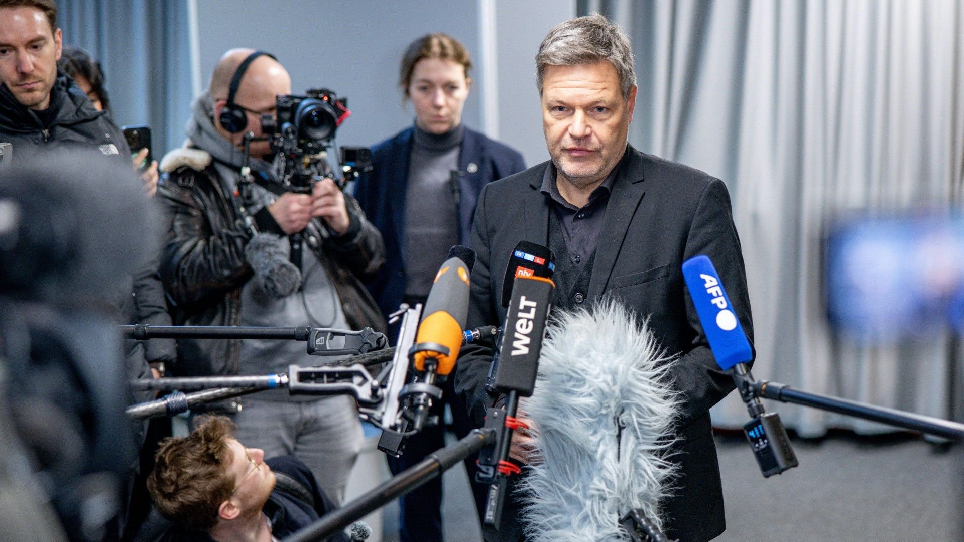 Habeck hofft auf Aufholjagd im Wahlkampf-Endspurt