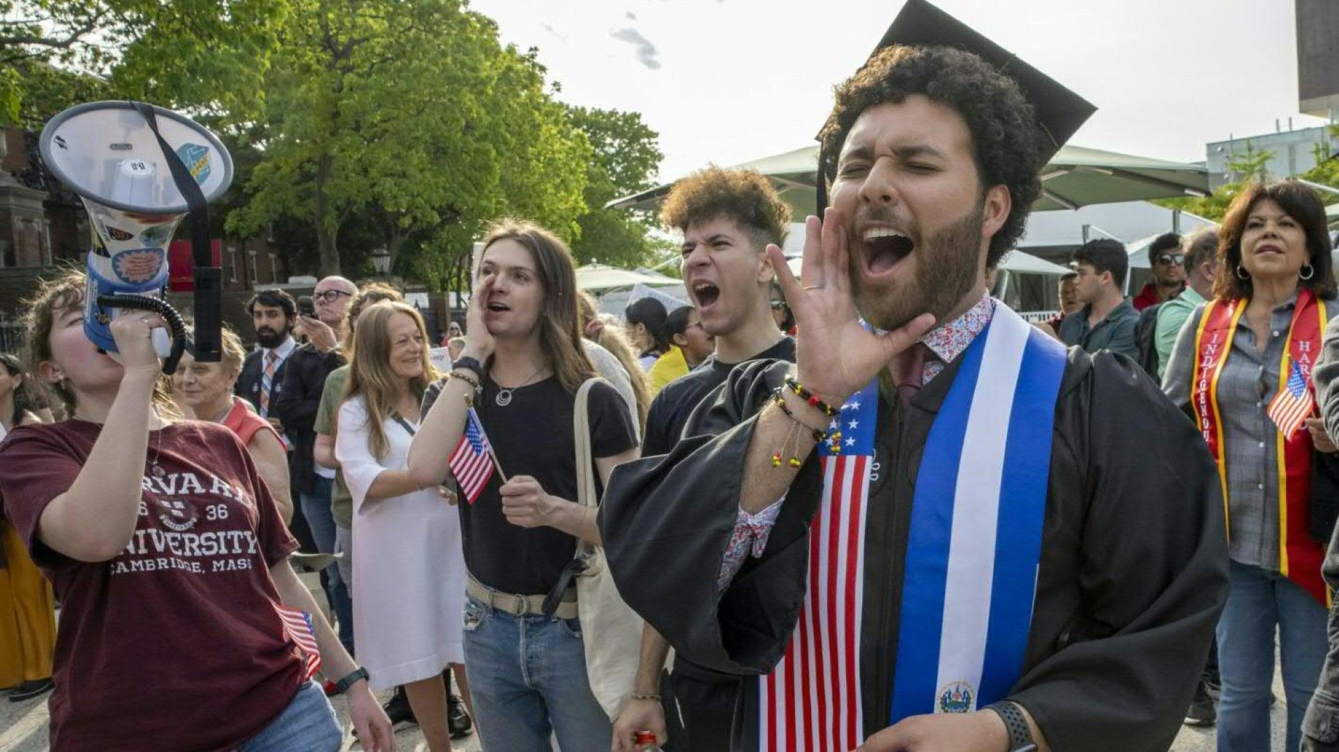 Harvard: Proteste gegen Mittelkürzungen der Trump-Regierung
