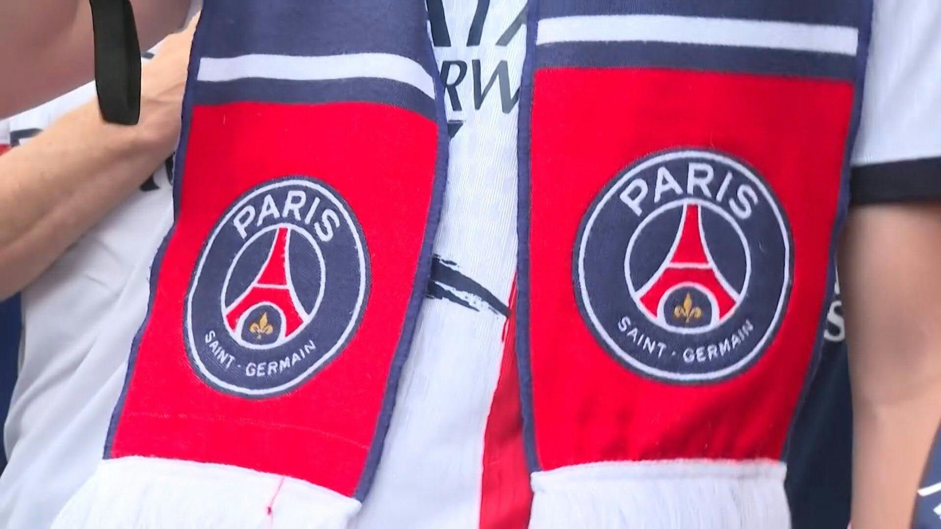 PSG fans in Paris turn up the volume ahead of Champions League final