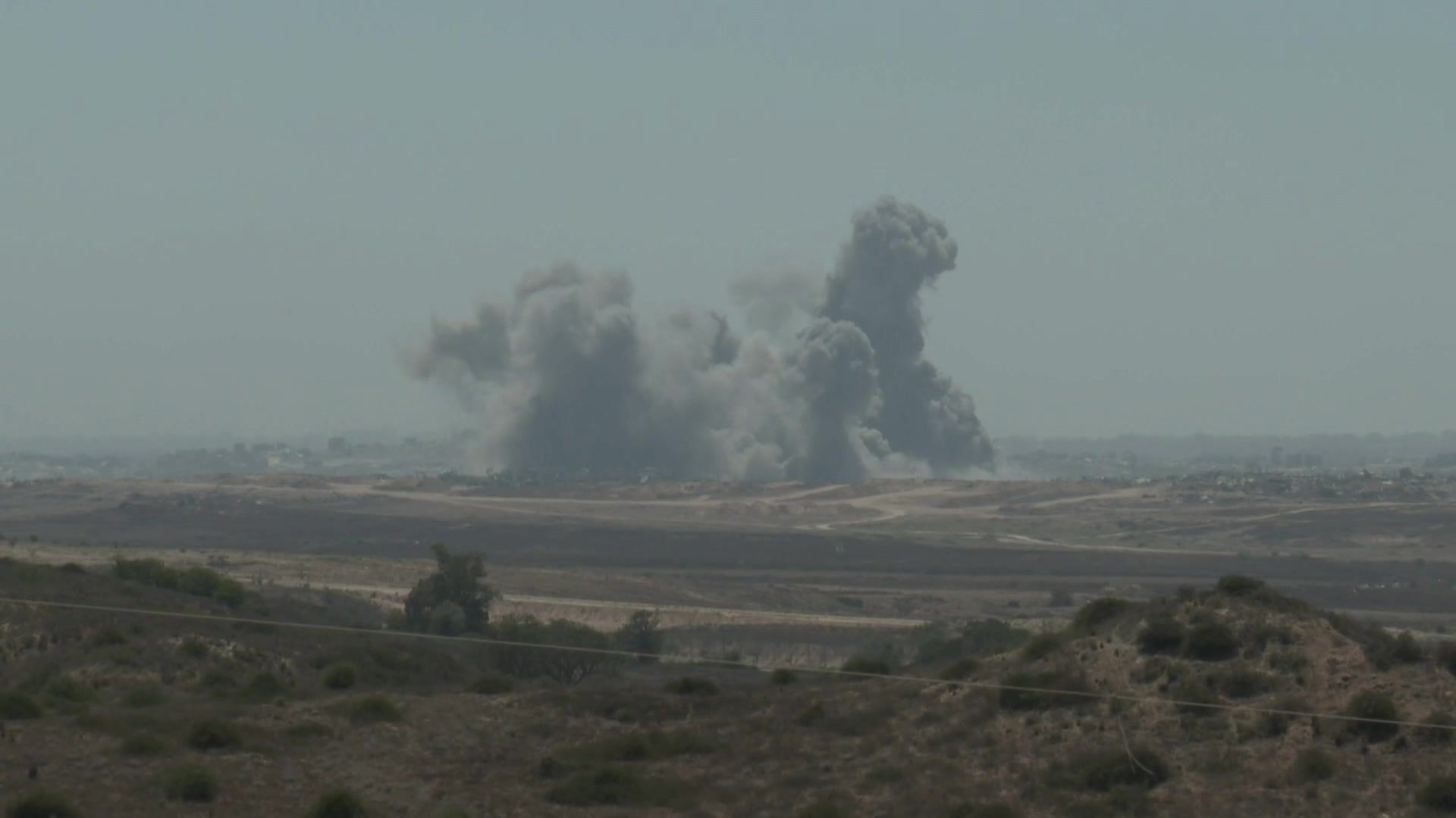 Massive clouds of smoke billow above northern Gaza