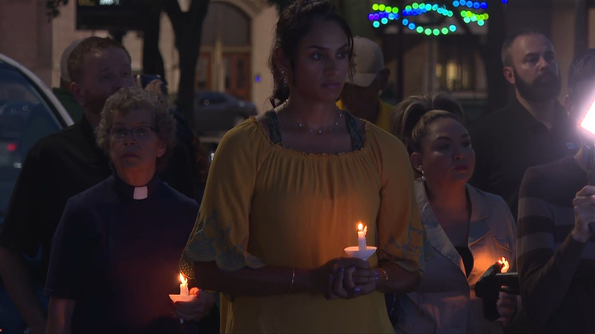 Video: San Antonio holds vigil for victims of Texas floods
