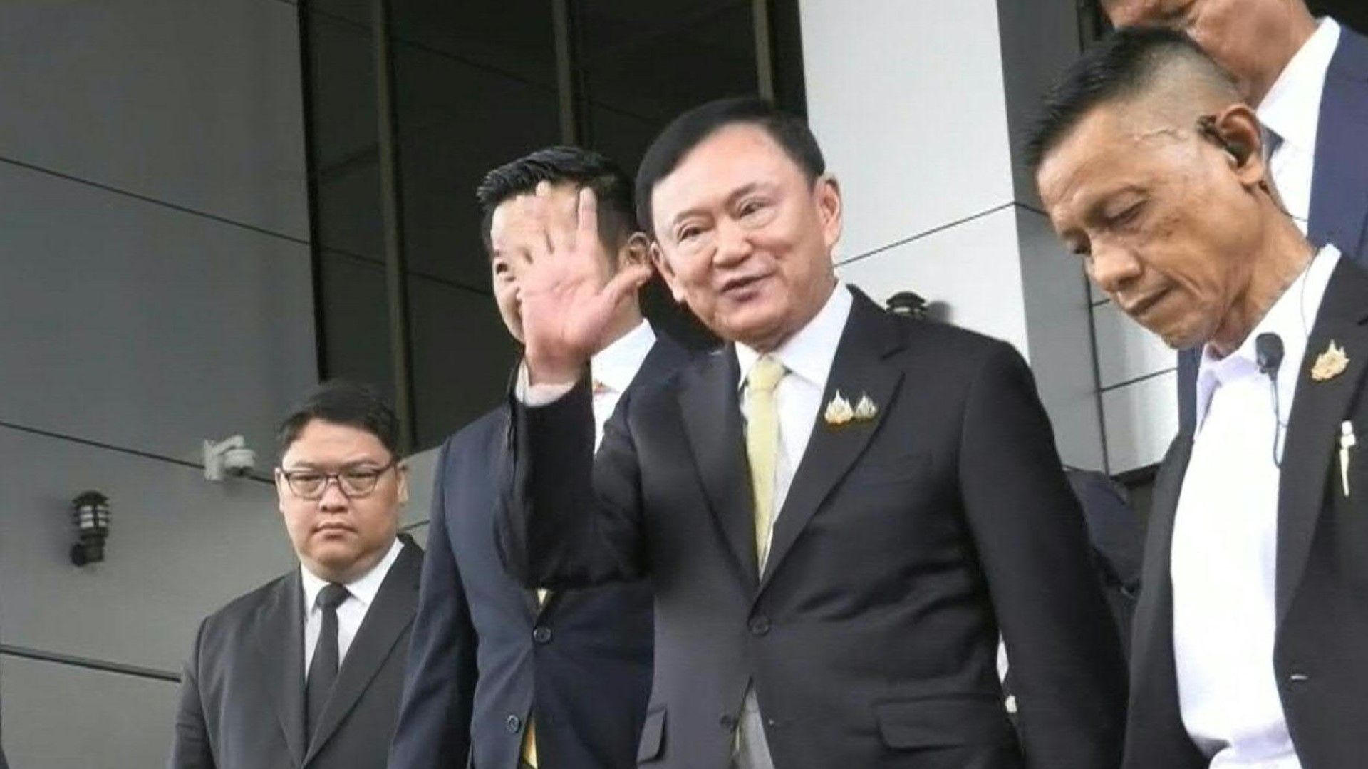 Thai ex-PM Thaksin tells reporters royal insult charges 'dismissed'