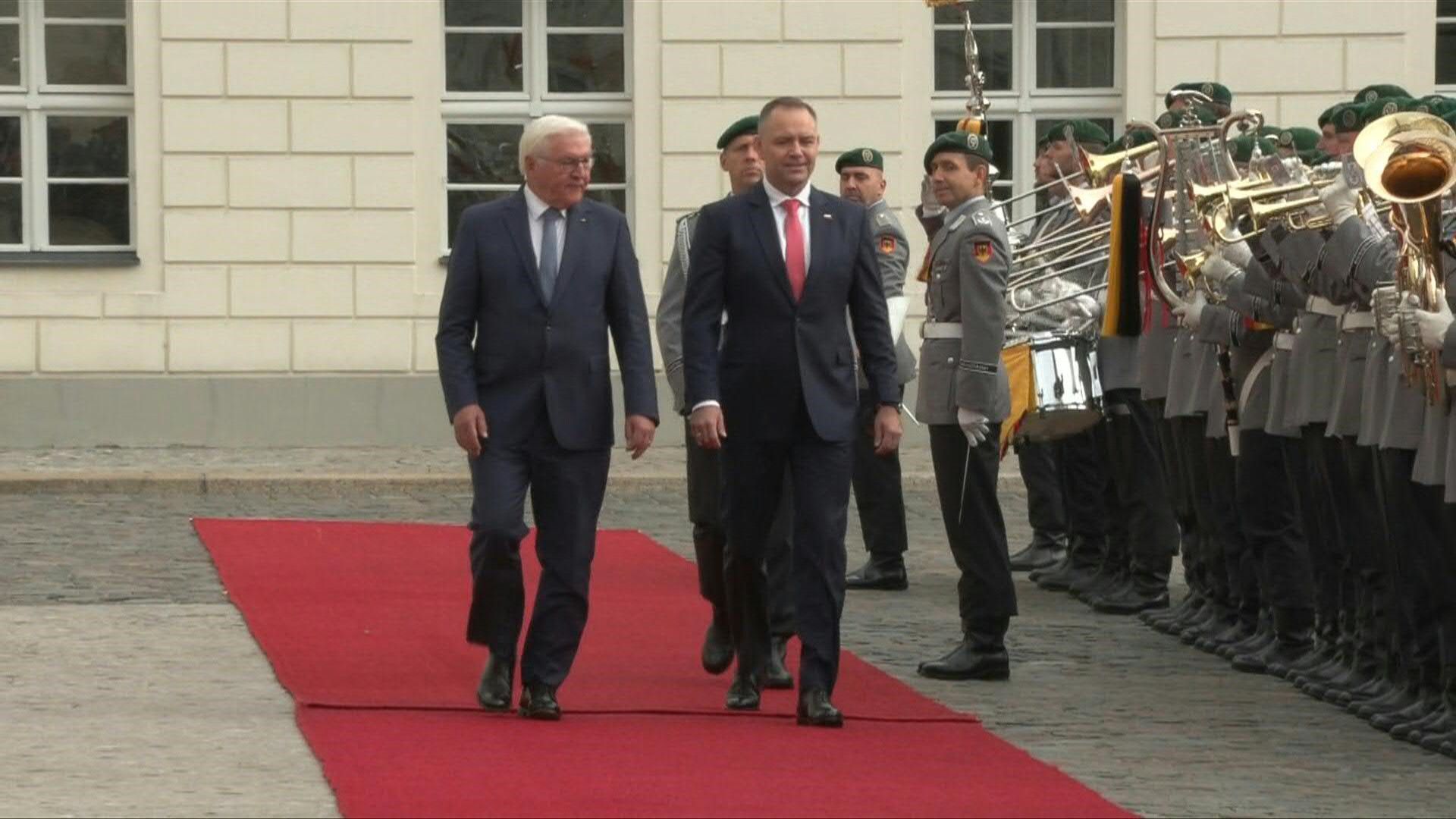 German President Steinmeier greets Polish counterpart Nawrocki in Berlin