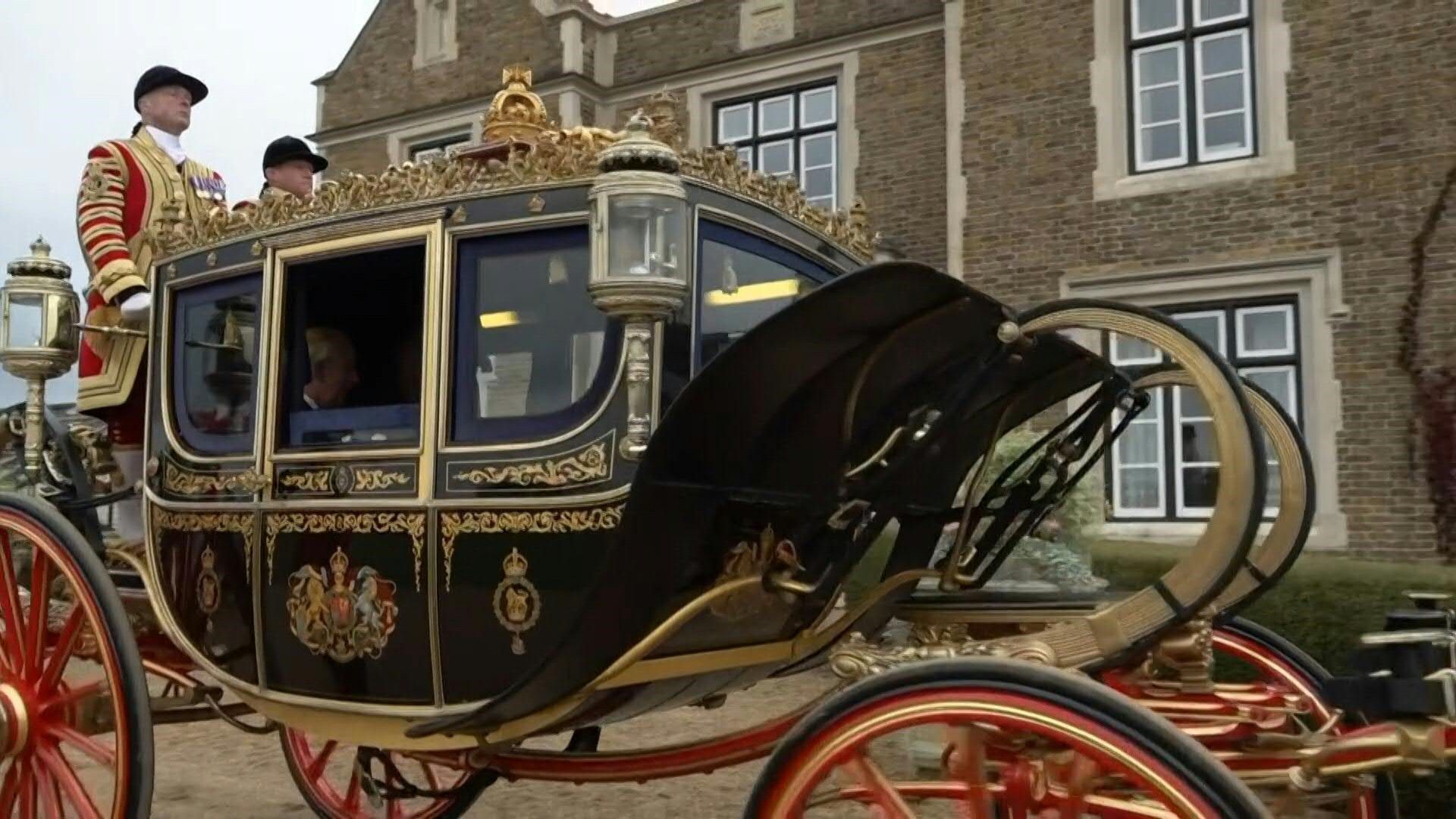Trump, King Charles III in carriage procession to Windsor castle