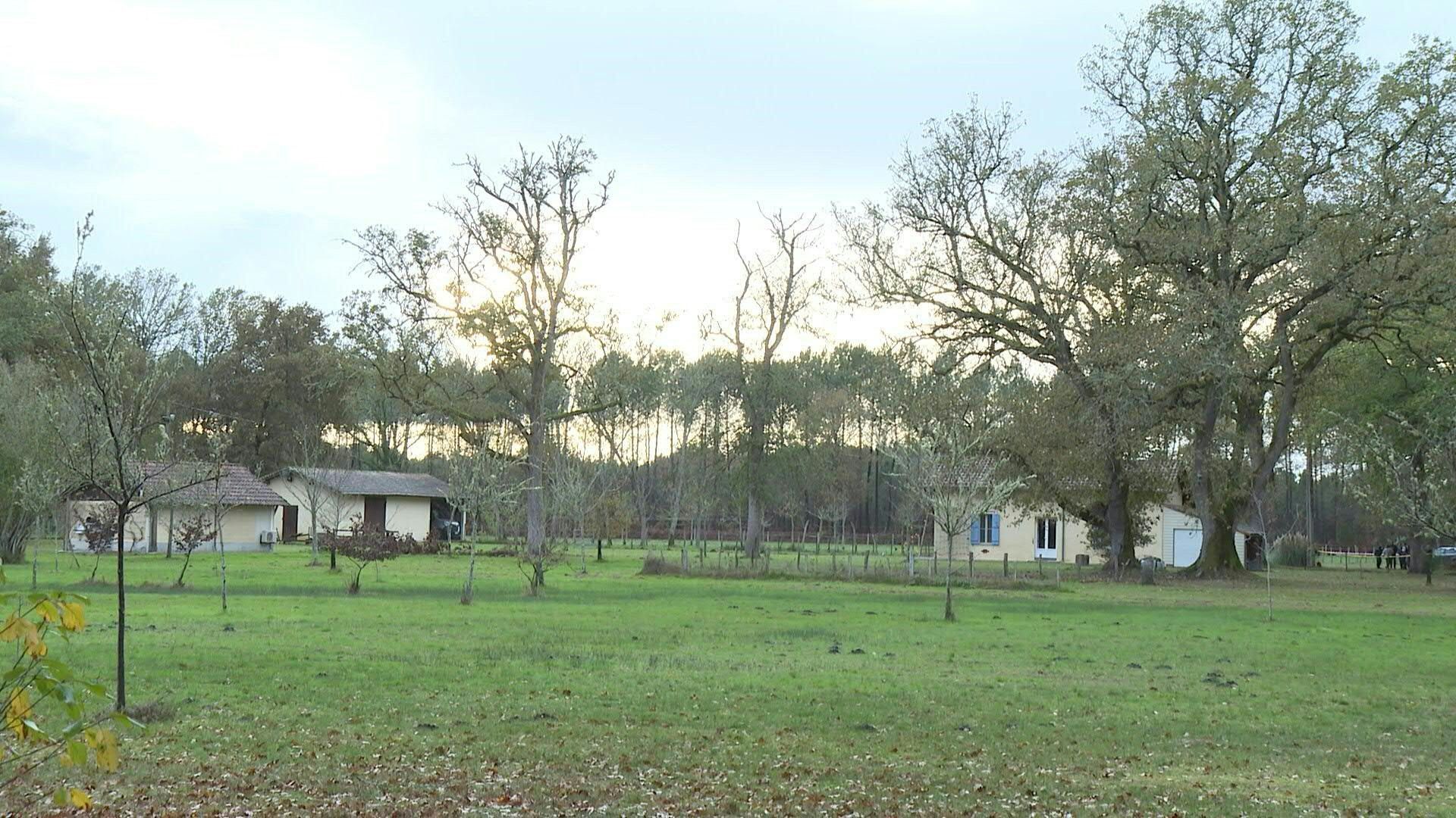 Video: Gendarmes at scene of deadly shooting of elderly couple in southwestern France