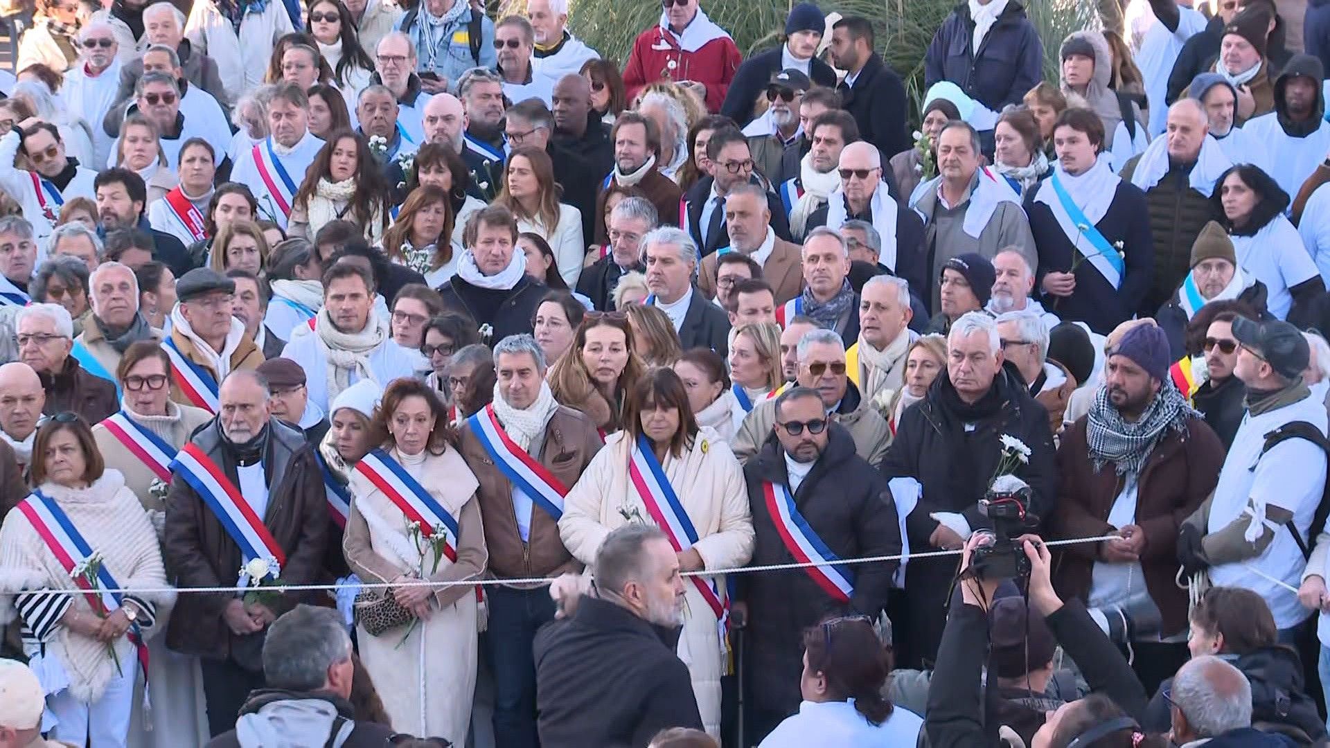 Video: Marseille says no to drug trafficking after brother of activist killed