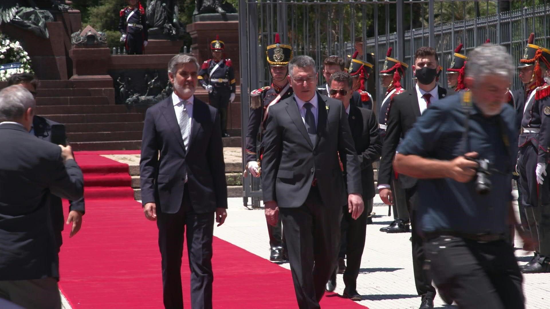 Israeli Foreign Minister takes part in ceremony during visit to Argentina