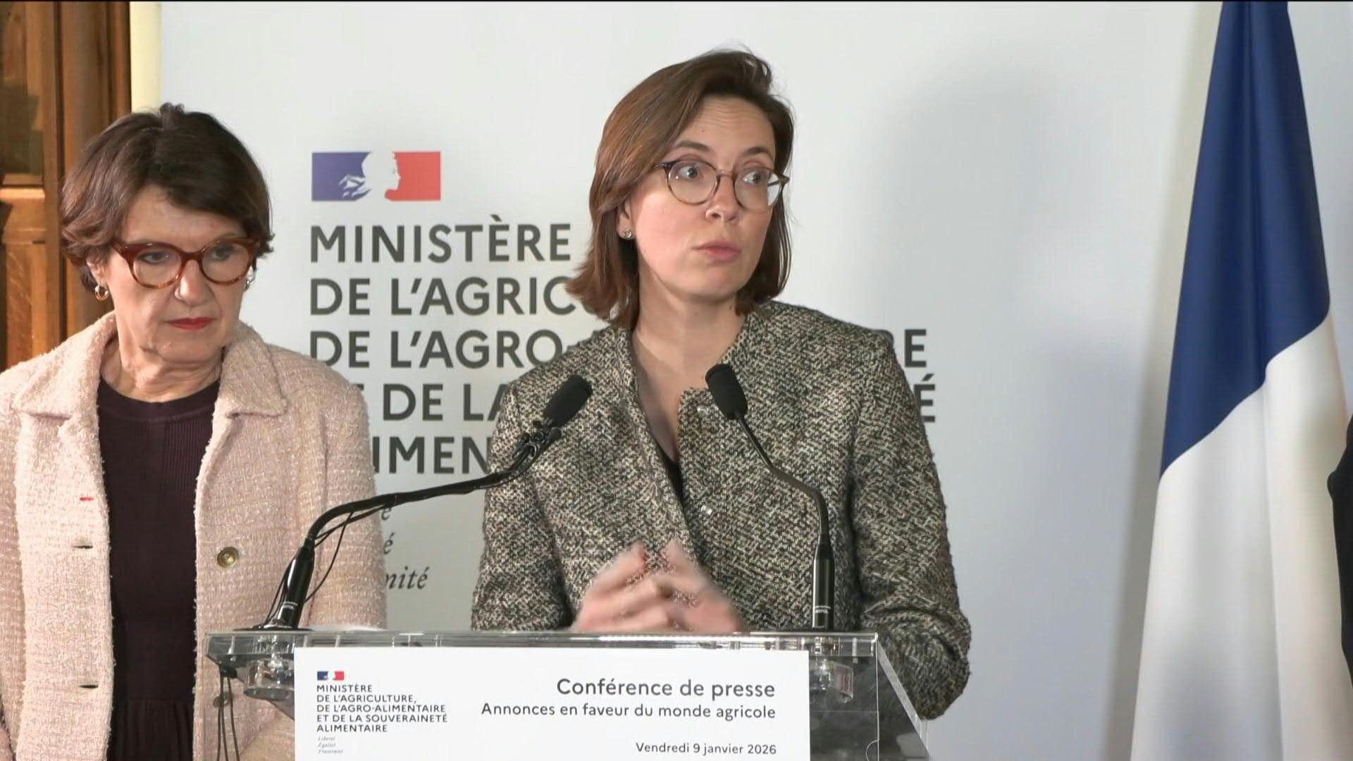 Video: French ministers warn against no-confidence motion amid farmers crisis