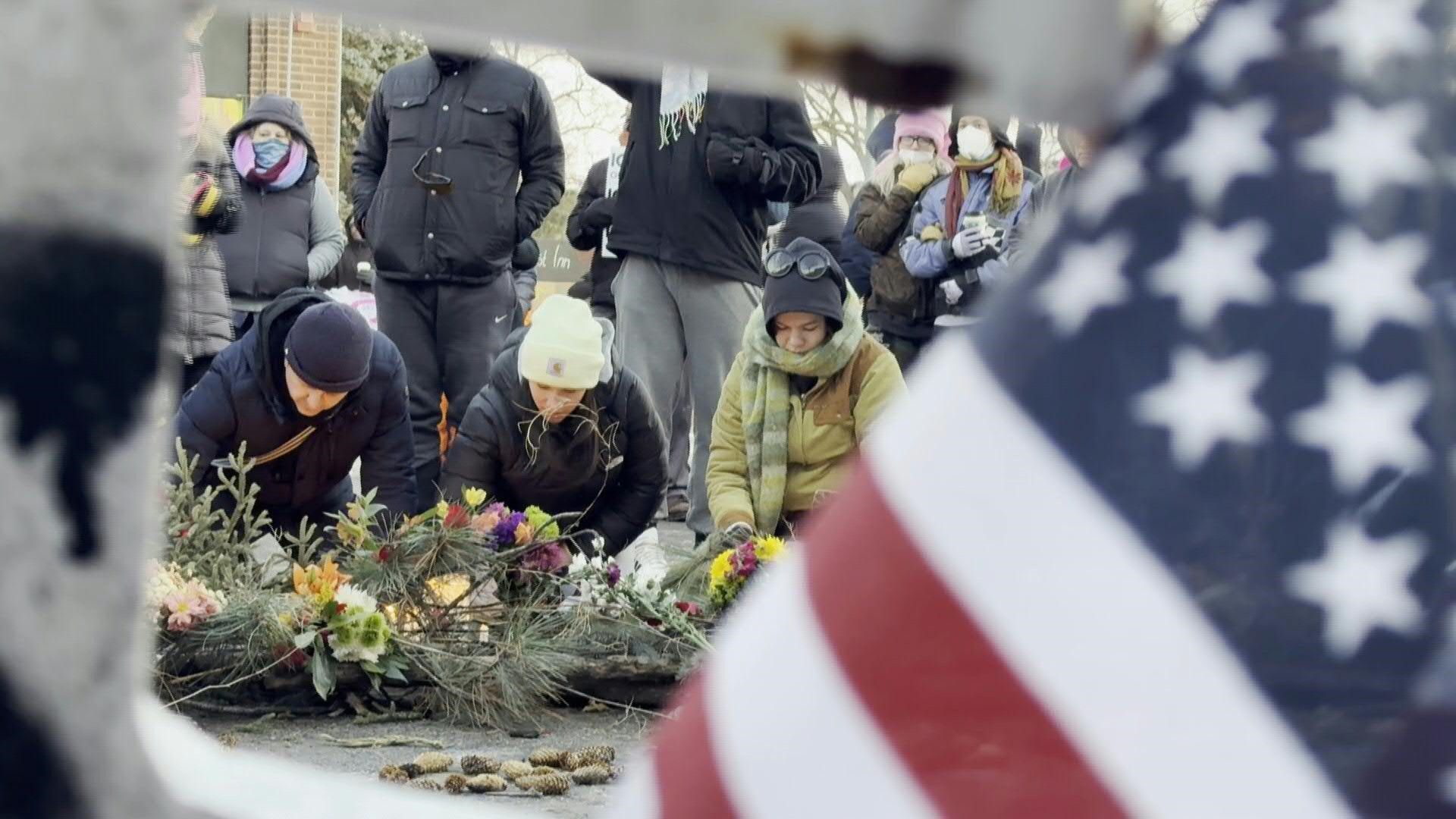 Video: Makeshift memorial set-up for ICU nurse killed by US federal agents