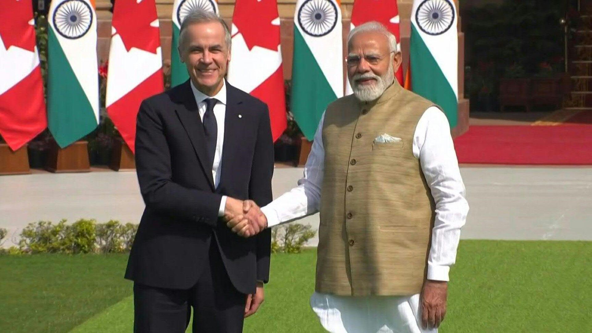 Video: Canadian Prime Minister Mark Carney meets India's Modi