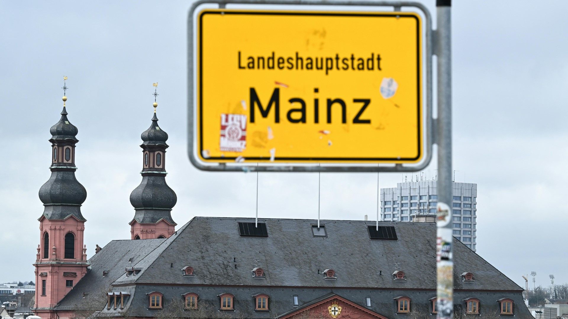 Video: Rheinland-Pfalz: Enges Rennen zwischen CDU und SPD erwartet