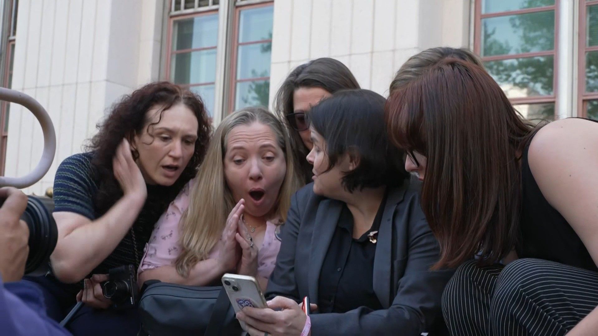 Video: Parents celebrate as California jury finds Meta, YouTube liable at trial