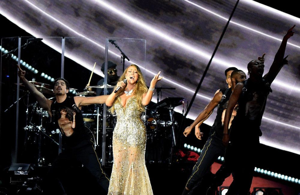 Mariah Carey: Sie weigert sich, Geburtstagsdaten anzuerkennen und achtet nicht auf Uhren