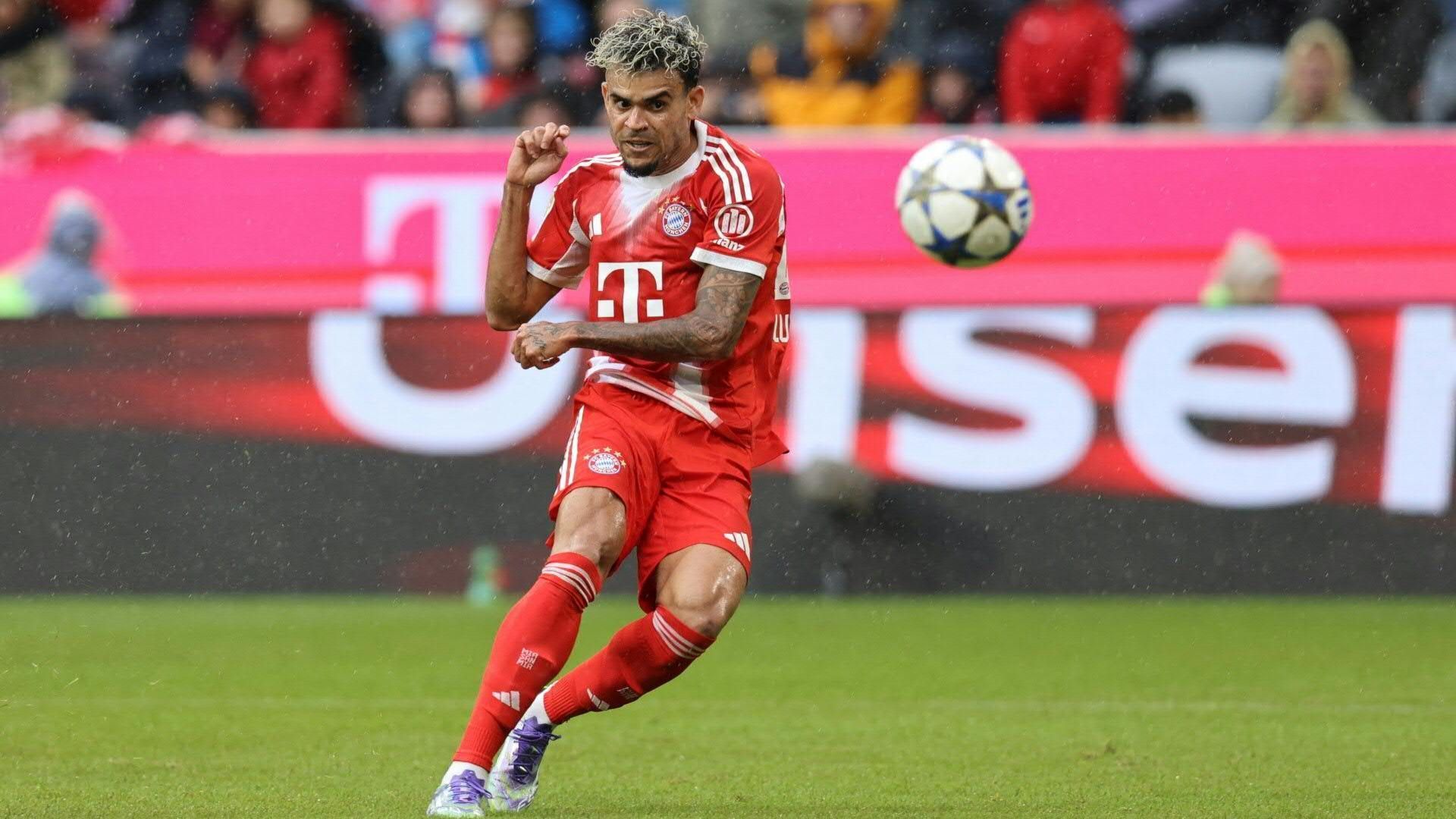 Bei Sieg gegen Lyon: Díaz feiert Bayern-Premiere