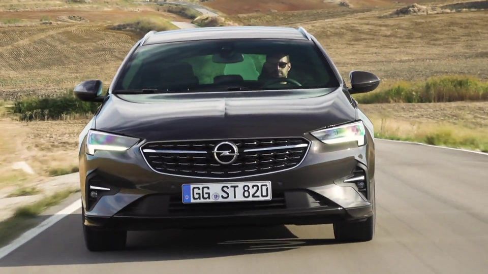 Der neue Opel Insignia GSi in Kürze  - von AutoMotoTV