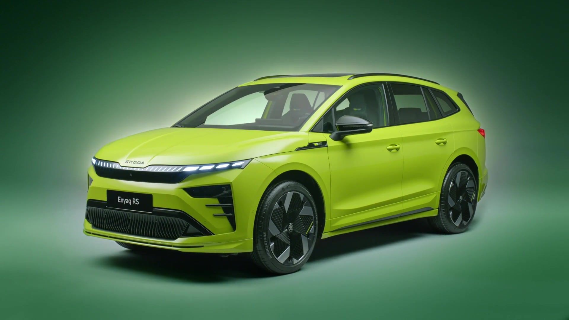 Nieuw Škoda Enyaq RS Exterieurontwerp
