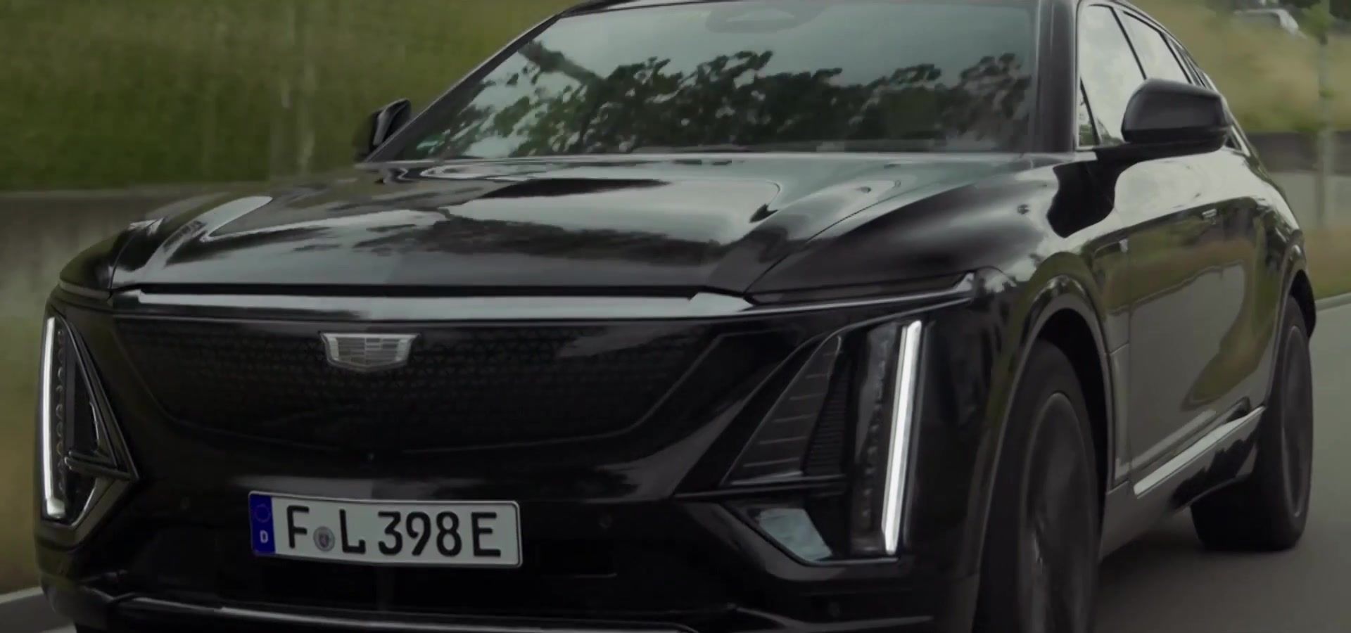 Cadillac LYRIQ conduite - Interview Alexander Doss