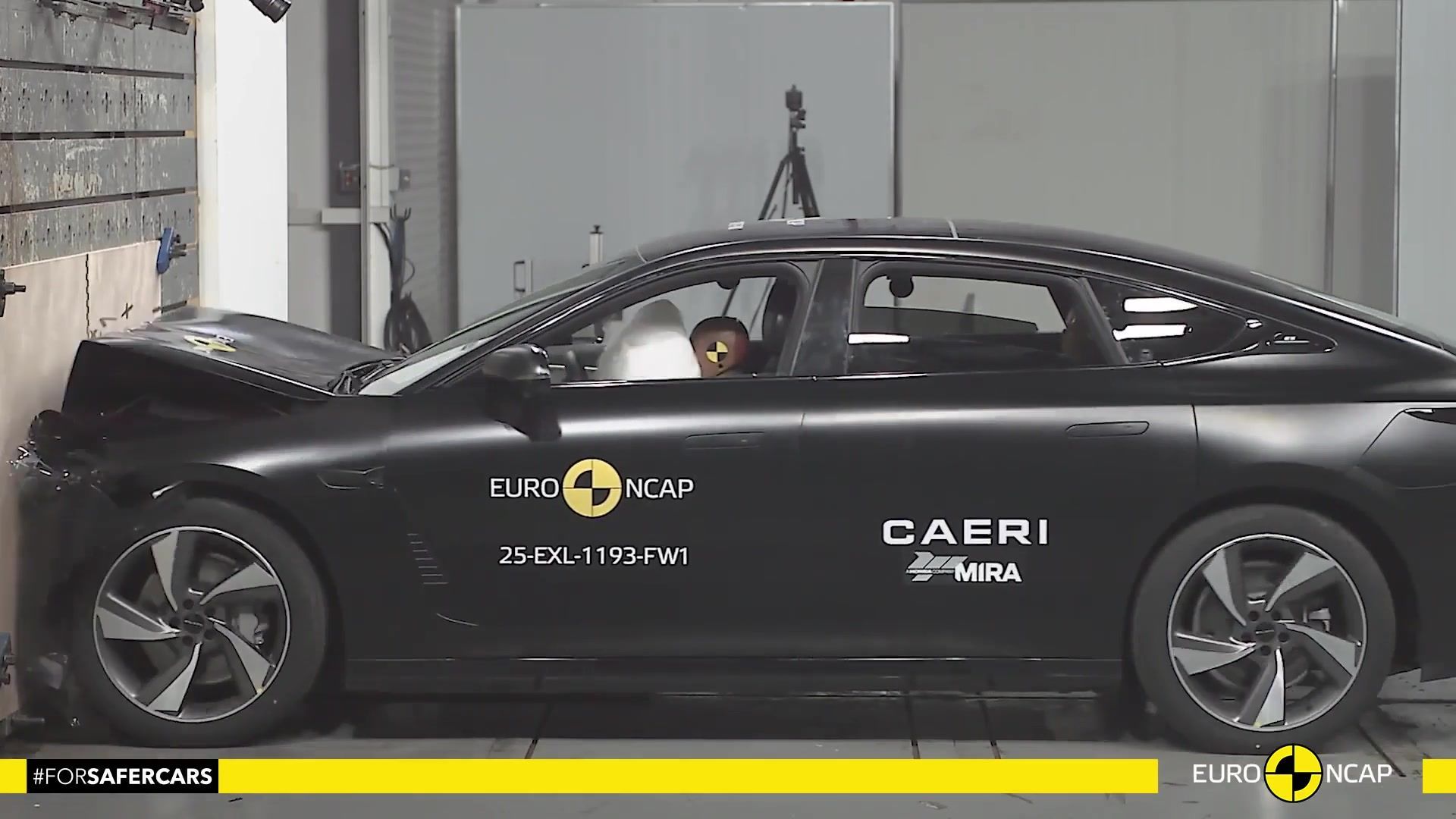 EXLANTIX ES - Crash & Safety Tests - 2025