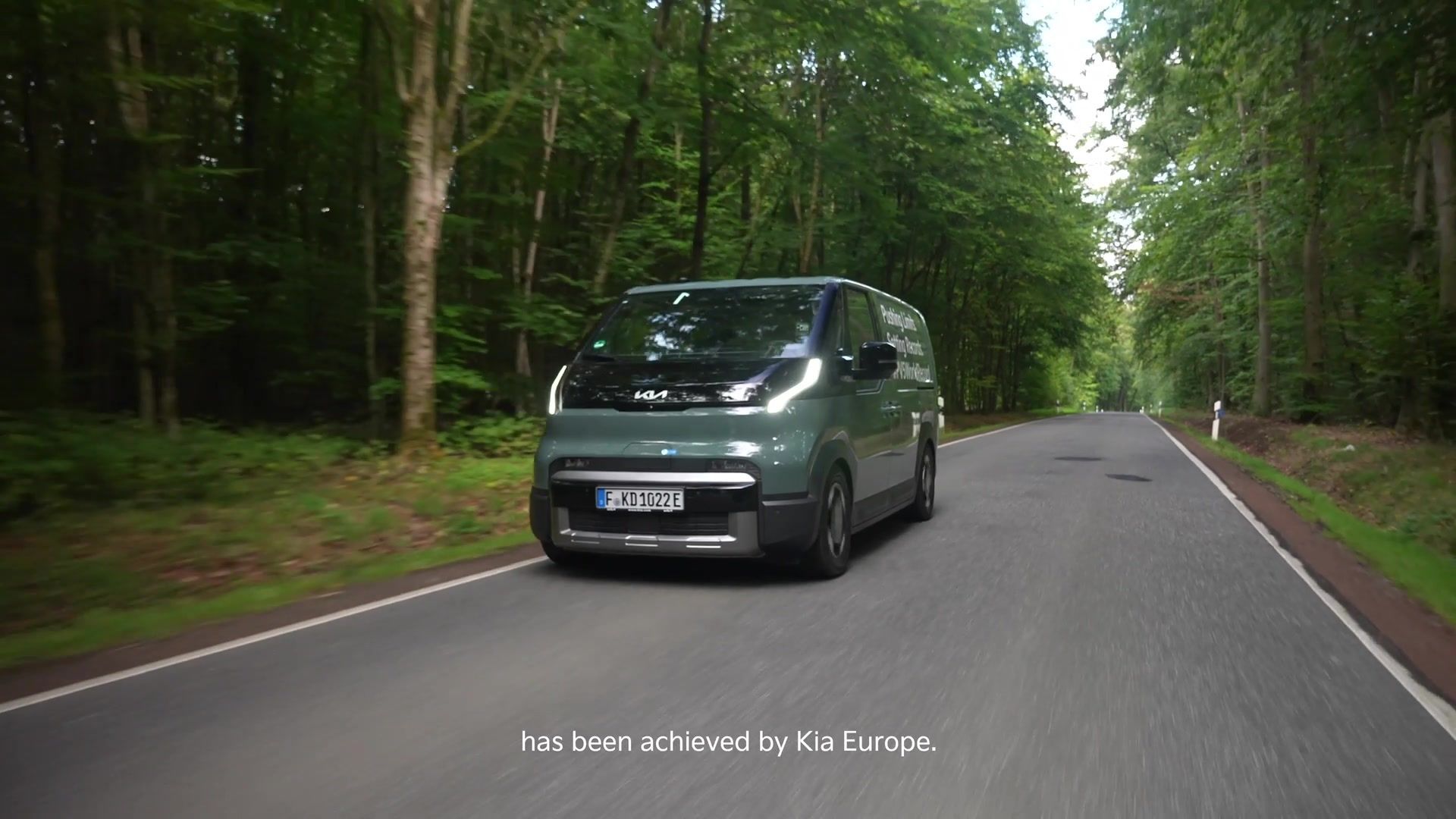 The Kia PV5 Cargo sets a Guinness World Record - 693.38 km on a single charge