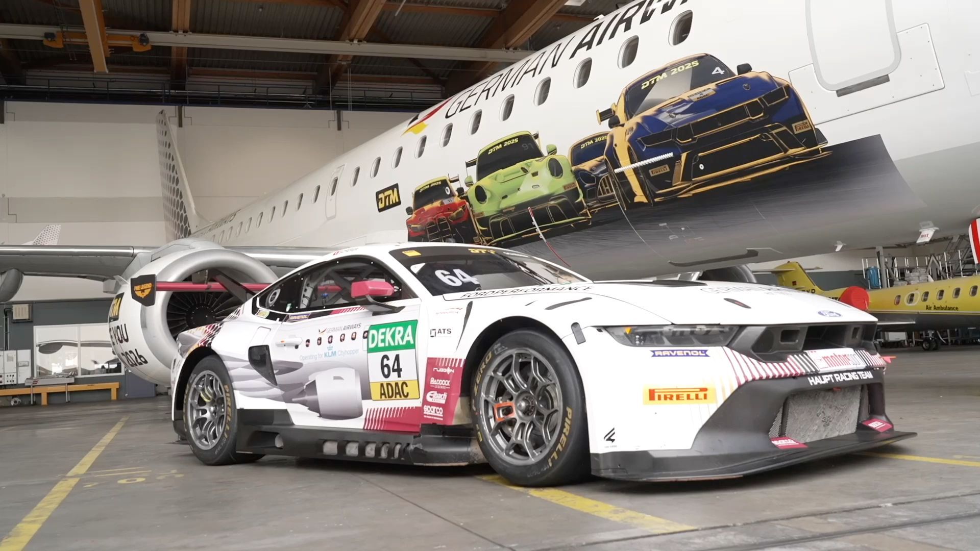 A toda velocidad sobre los cielos: la DTM vuela hacia la semana final