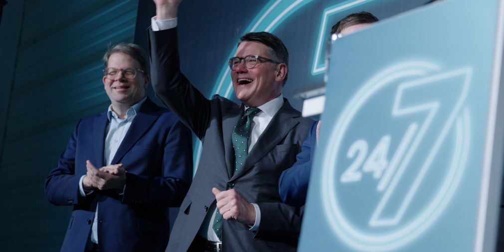 Video: 500 Gäste bei Boris Rhein live: "Nicht so viel versprechen, aber alles halten"