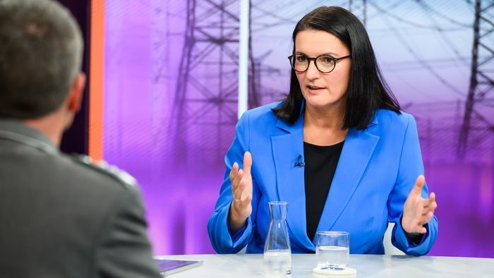 "Das ist nicht fair!" - Bundesinnenminister Dobrindt wirft Grünen vor, bei Wehrdienst-Diskussion Zeit zu schinden