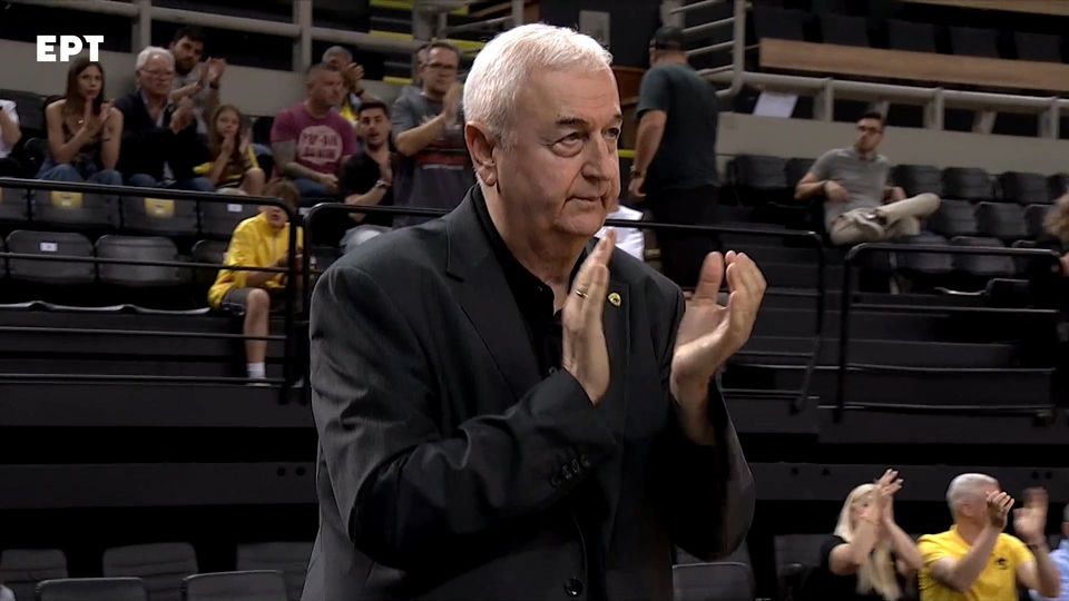 Αποθέωση για τον «Σάλε» στην Sunel Arena (VIDEO)