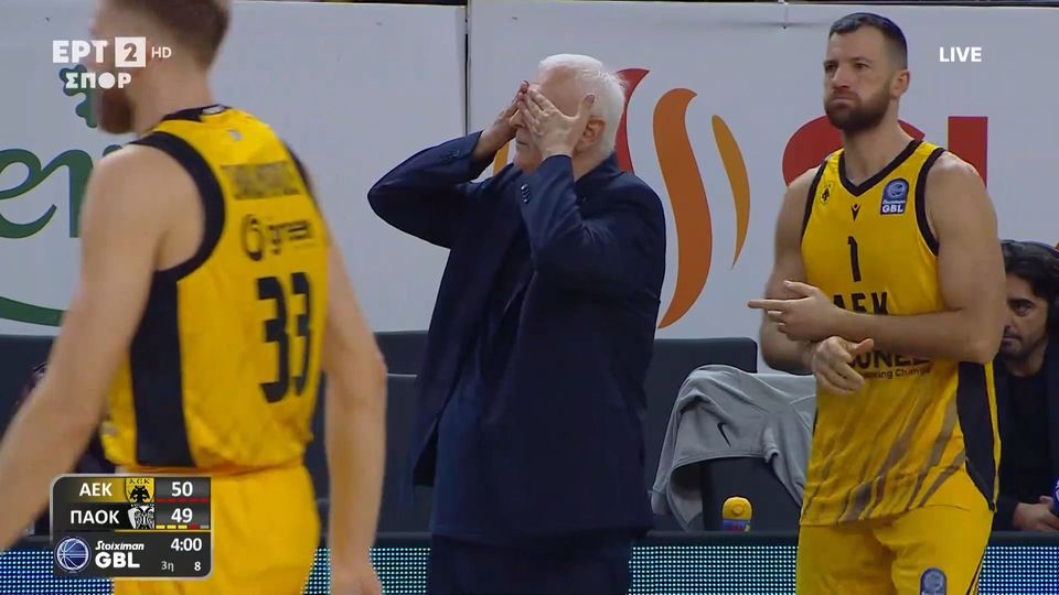 Η στιγμή που τιμωρήθηκε με τεχνική ποινή ο Σάκοτα