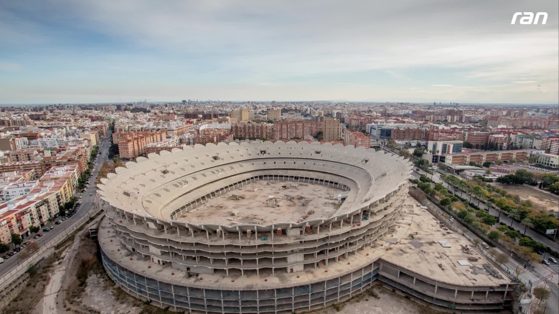 FC Valencia: Wird dieses Geisterstadion doch noch fertig?