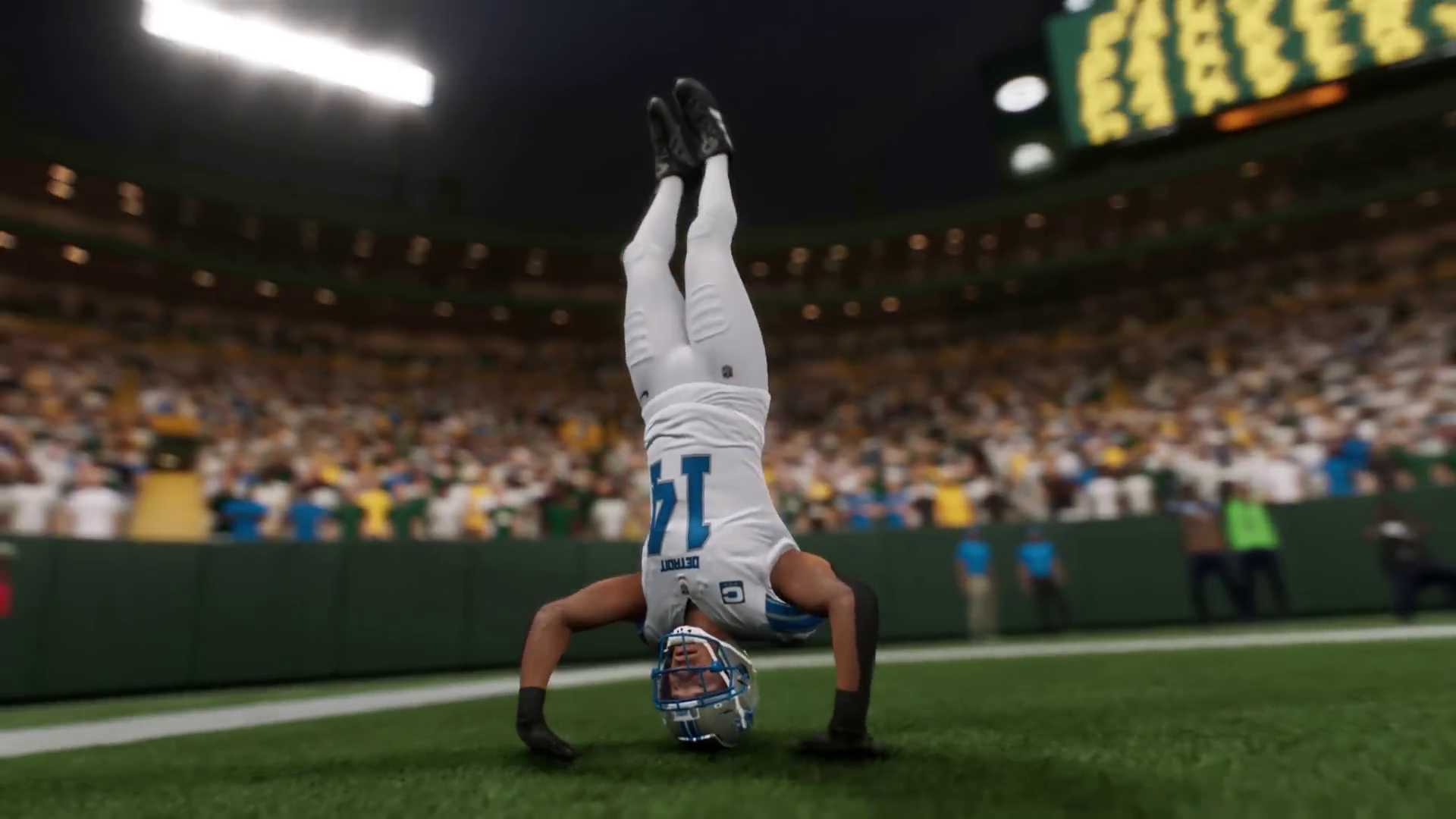 NFL: Neuer Madden-Trailer – mit Amon-Ras Kopfstand-Jubel!